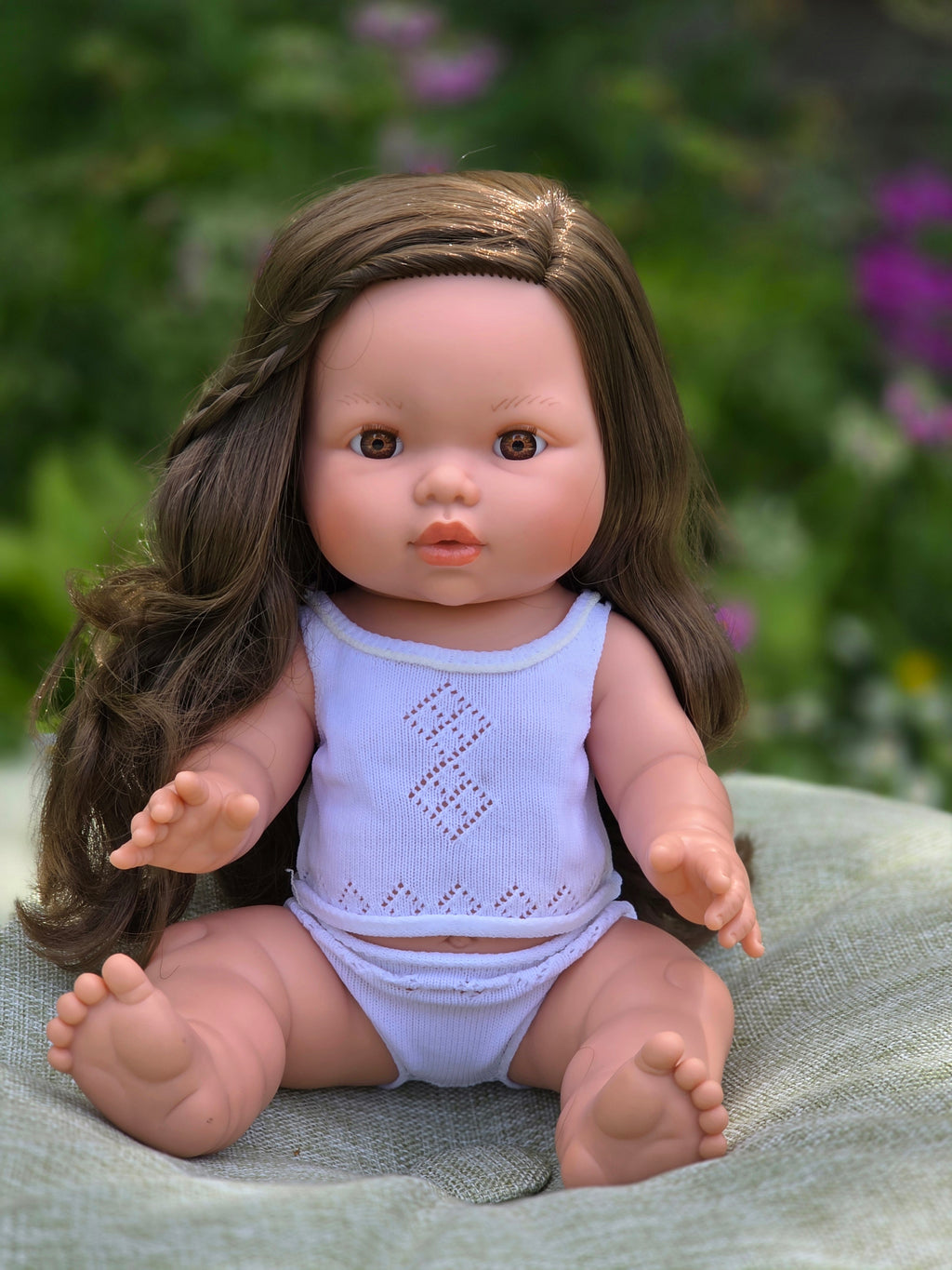 Mini Colettos, Alaska (Brunette with Brown Eyes)