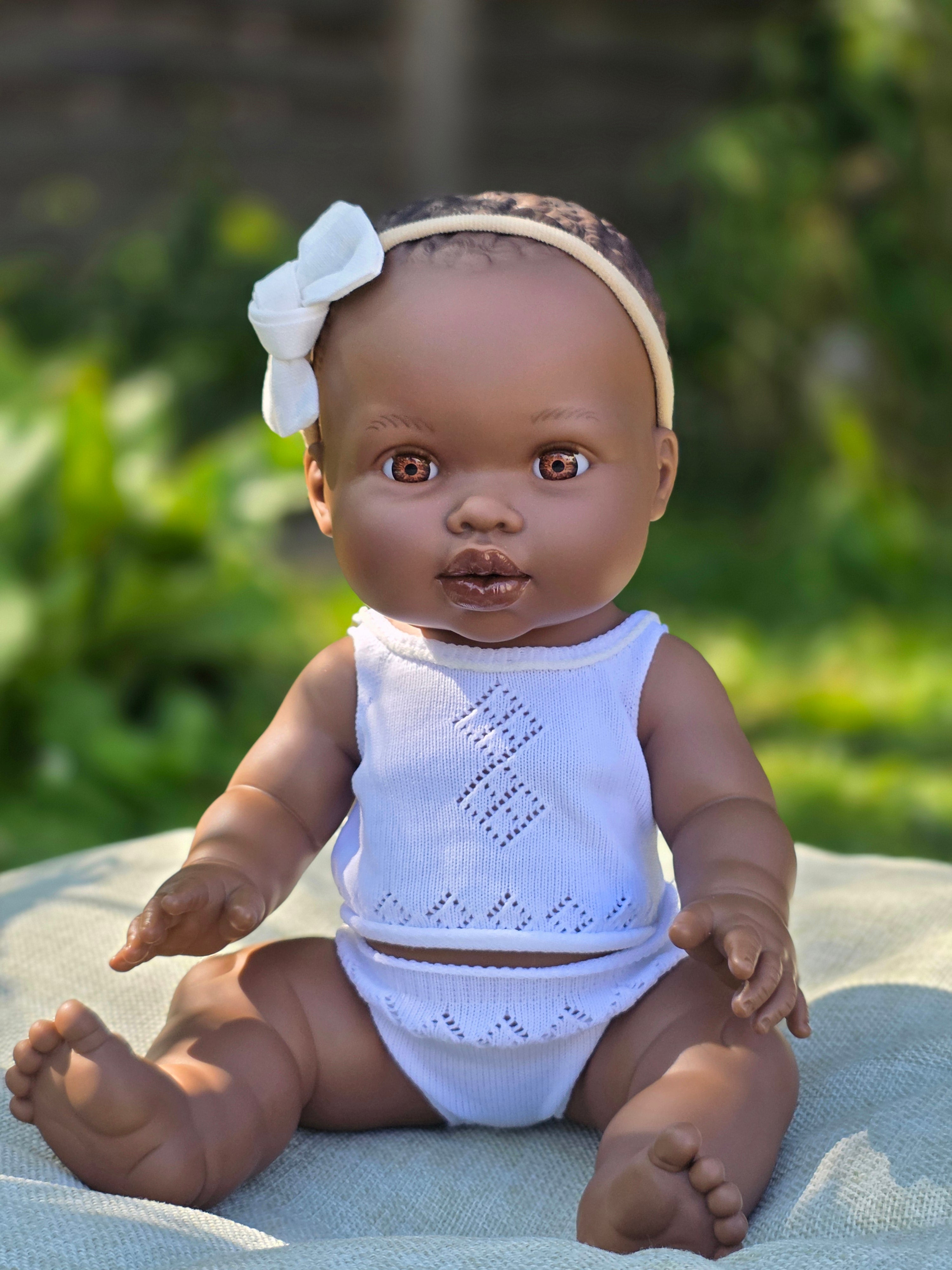 Mini Colettos, Aya (African Girl without Hair)