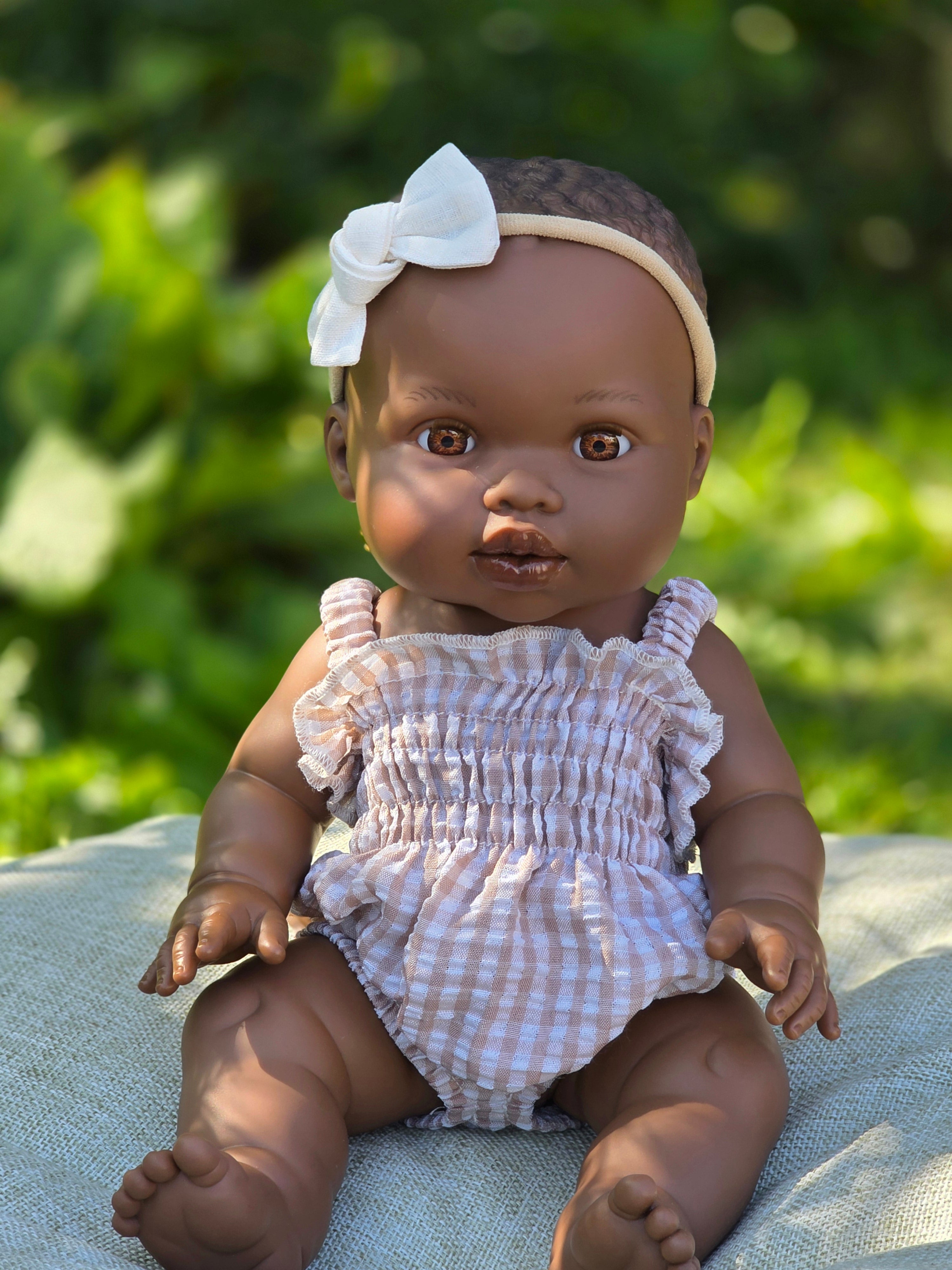 Mini Colettos, Aya (African Girl without Hair)