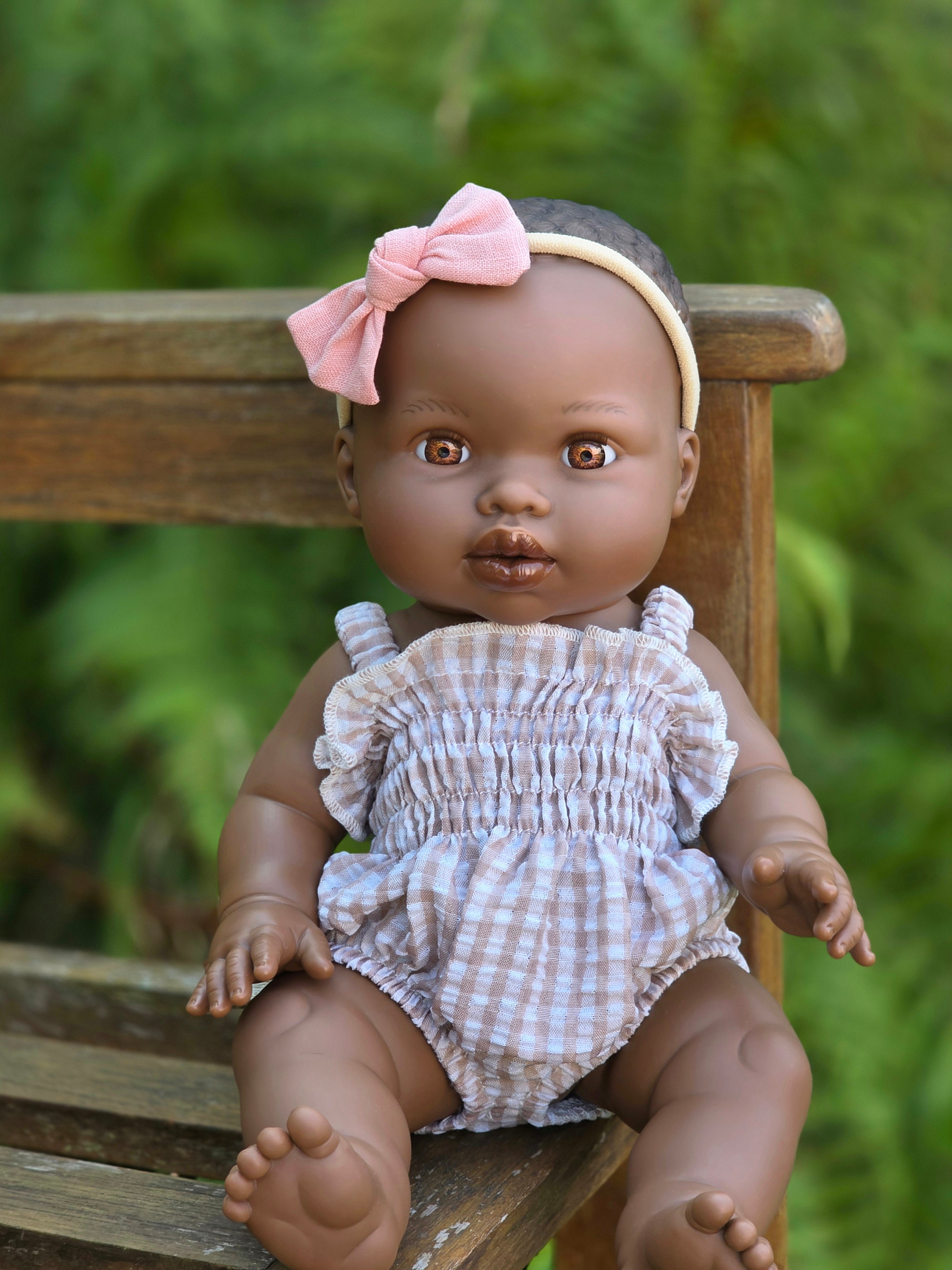 Mini Colettos, Aya (African Girl without Hair)