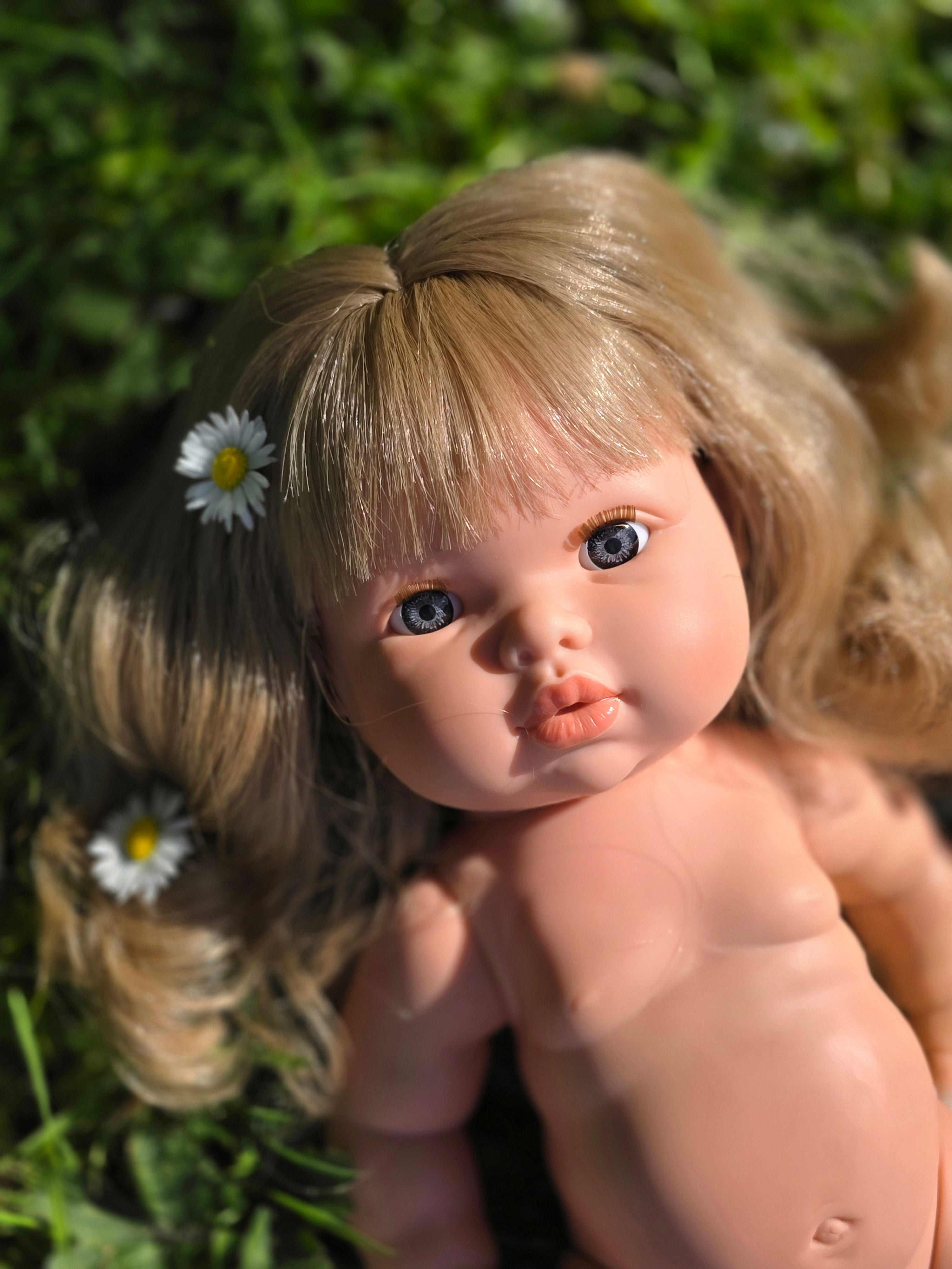 Mini Colettos, Kate (Blonde Hair Girl Doll with Blue Eyes)