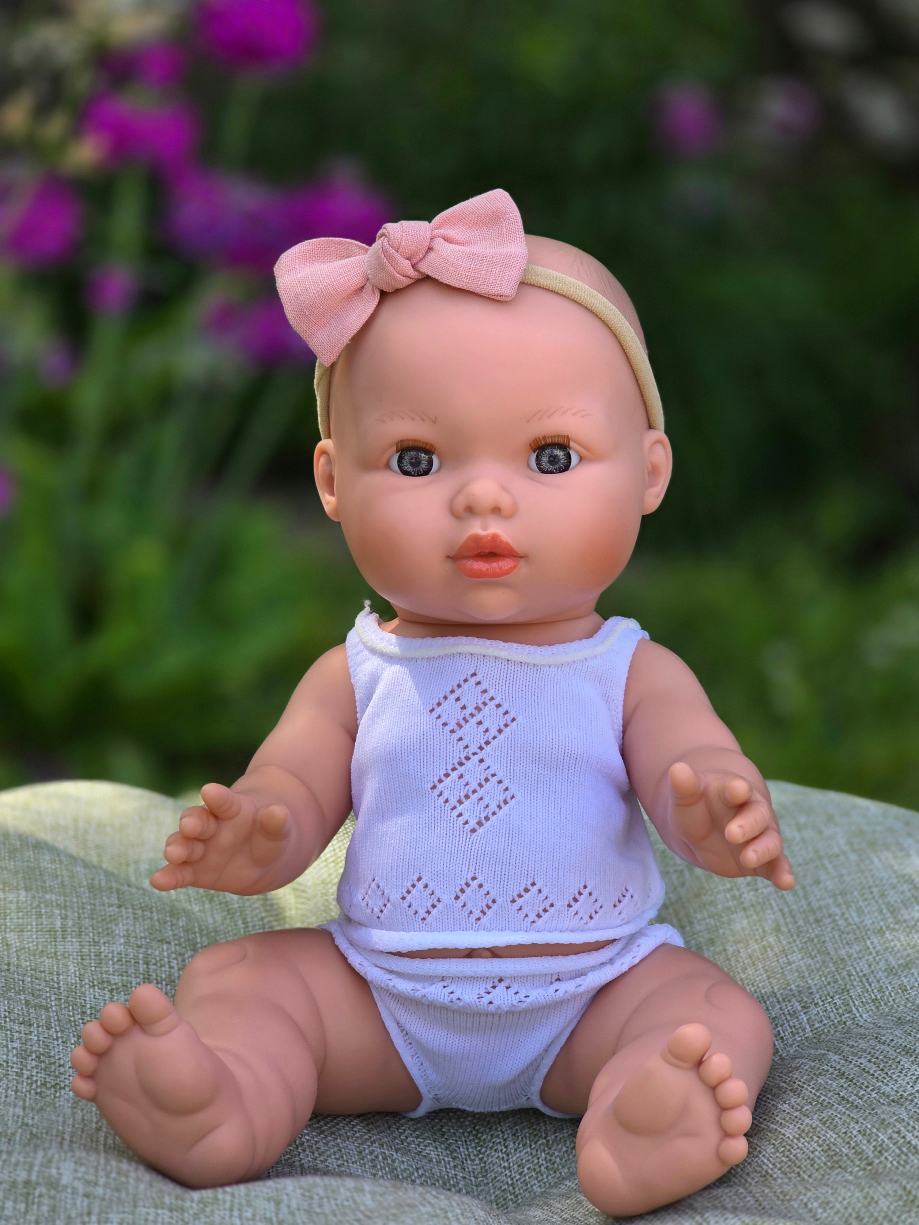 Mini Colettos, Mila (Baby Girl, without Hair and Blue Eyes)