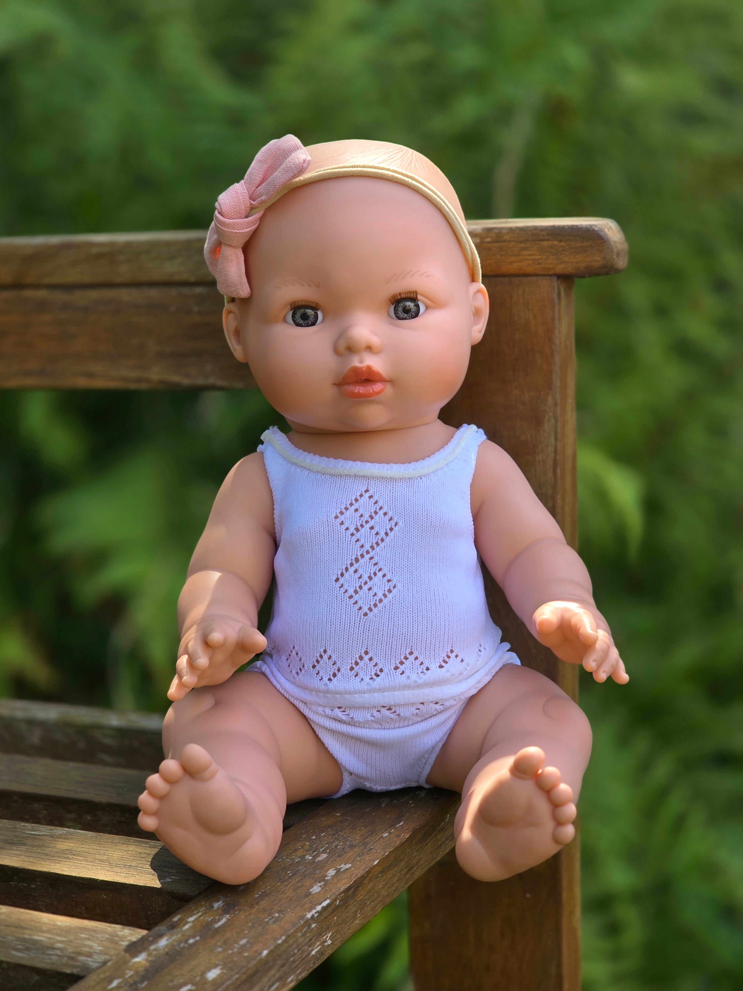 Mini Colettos, Mila (Baby Girl, without Hair and Blue Eyes)