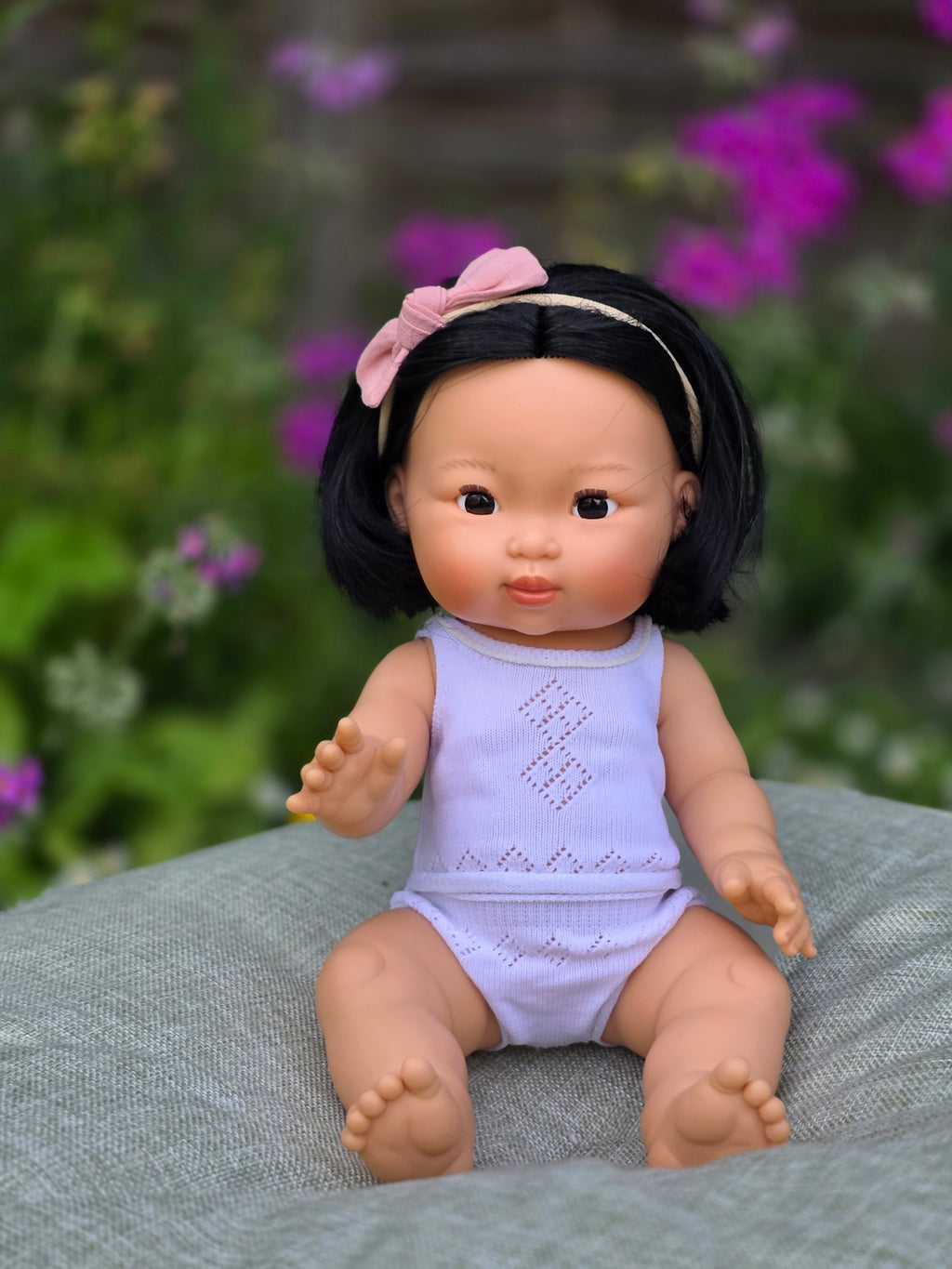 Mini Colettos, Oshin (Asian Girl Doll with Dark Eyes)