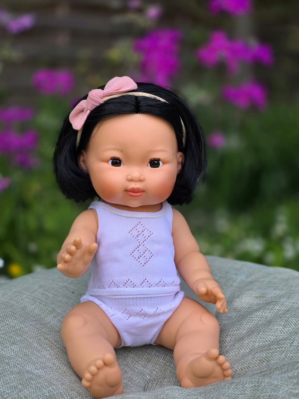 Mini Colettos, Oshin (Asian Girl Doll with Dark Eyes)
