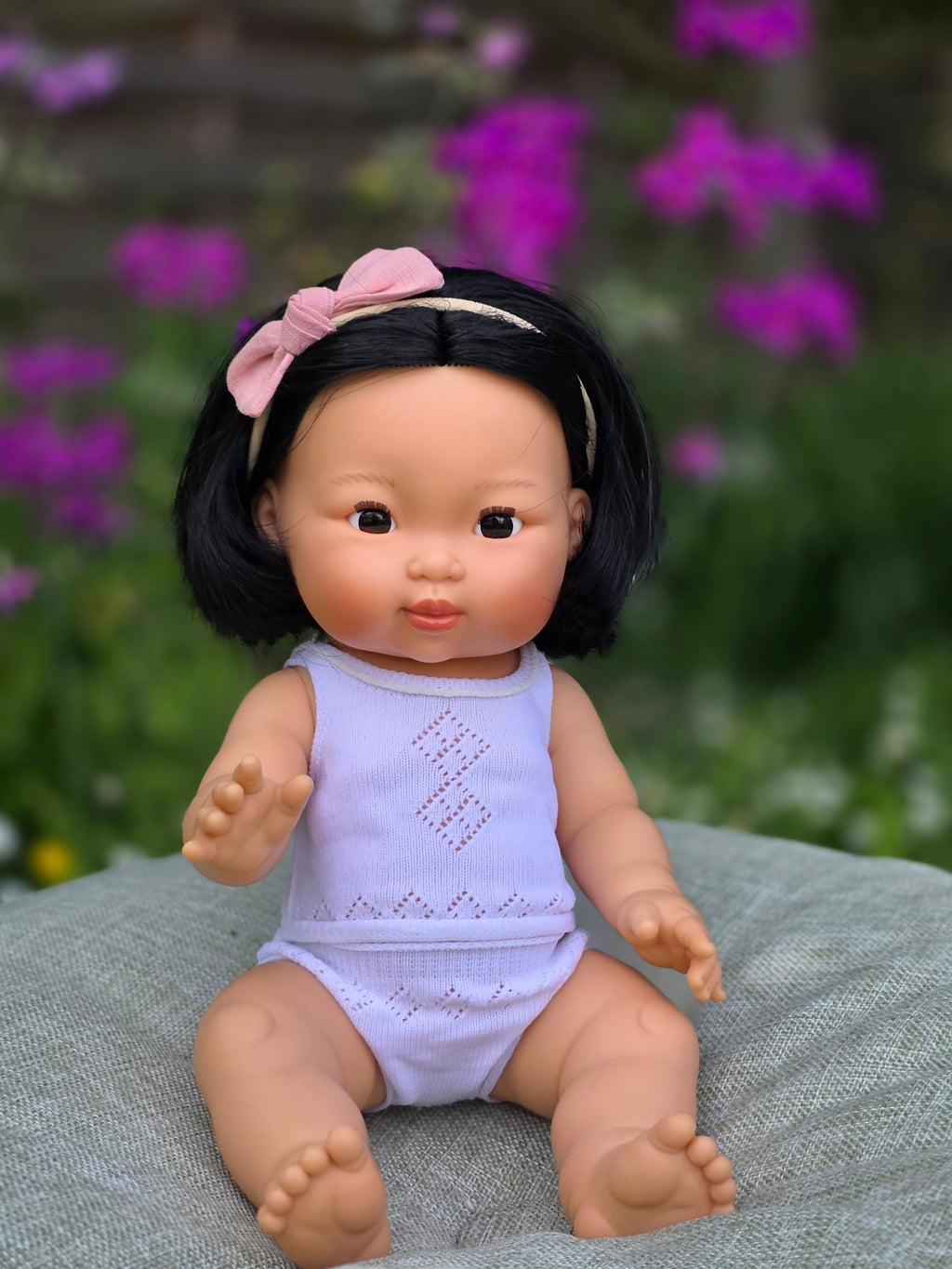 Mini Colettos, Oshin (Asian Girl Doll with Dark Eyes)