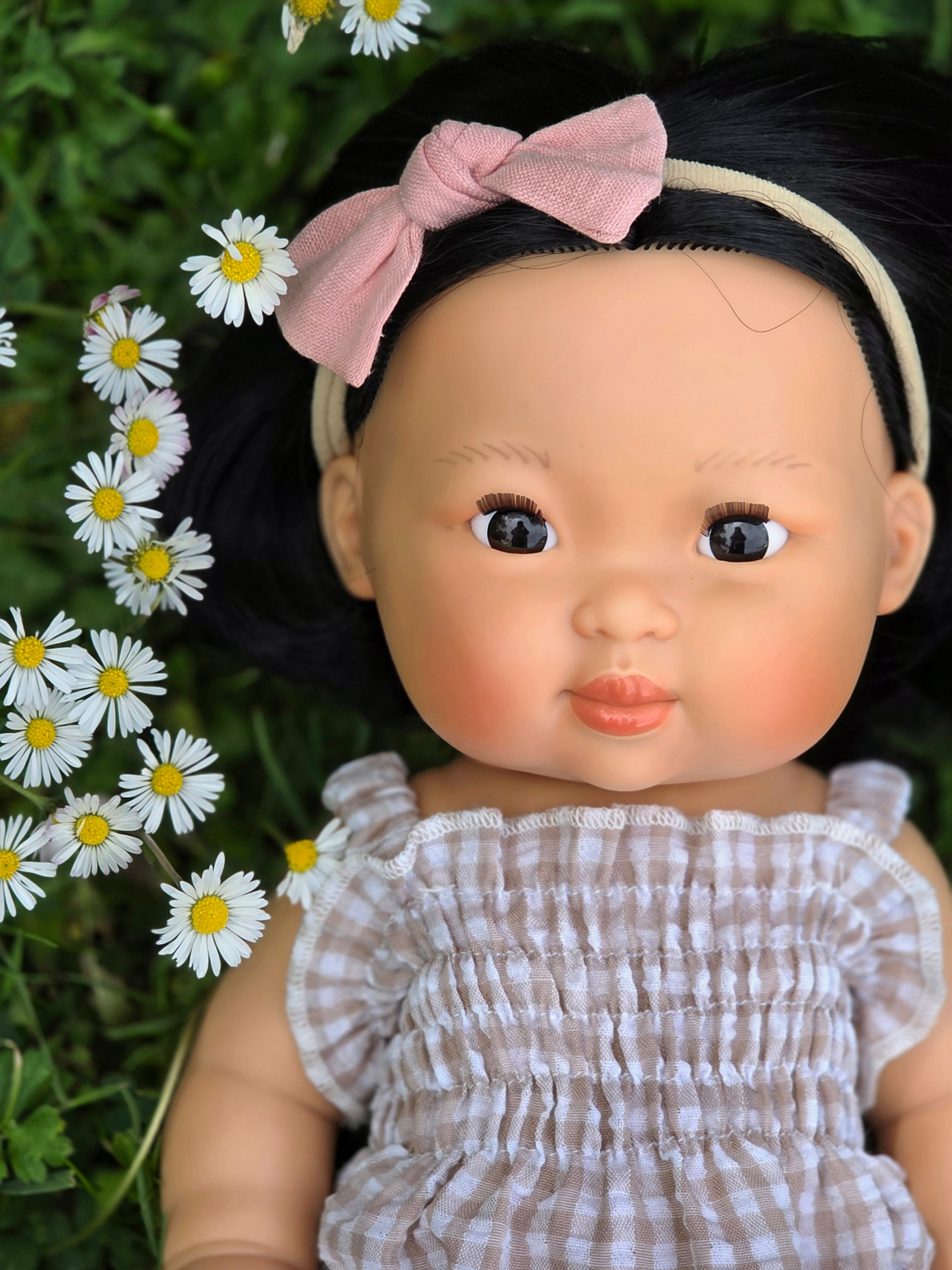 Mini Colettos, Oshin (Asian Girl Doll with Dark Eyes)