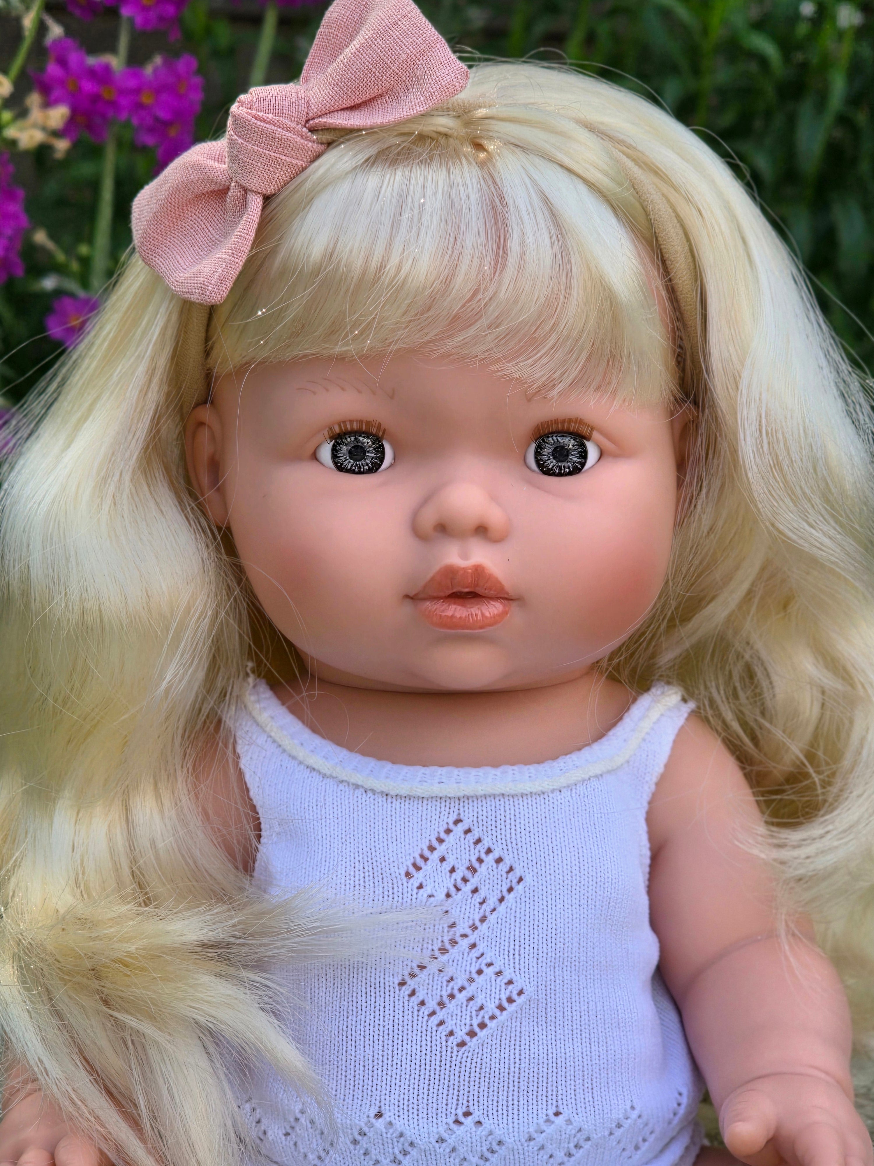 Mini Colettos, Sage (Light Blonde Hair with Blue Eyes)