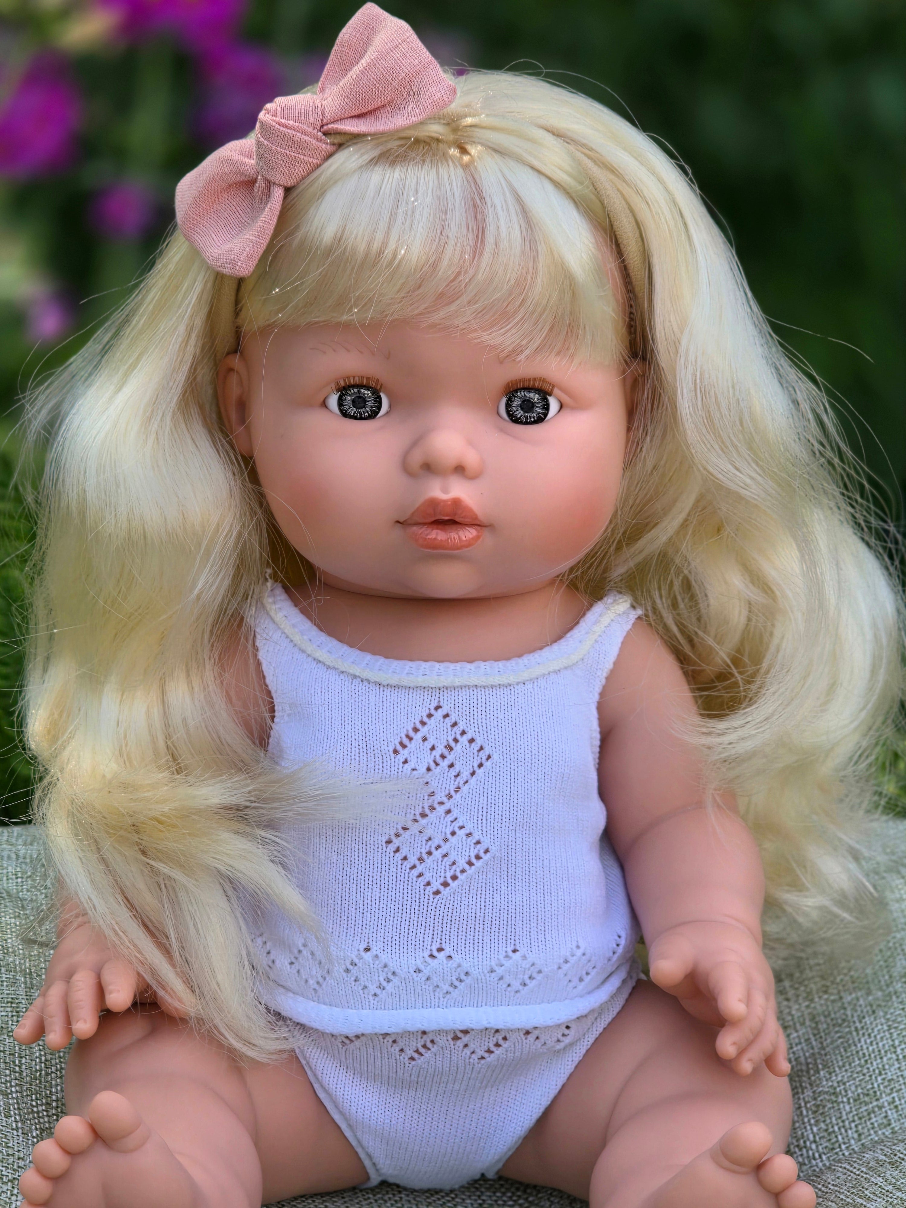 Mini Colettos, Sage (Light Blonde Hair with Blue Eyes)