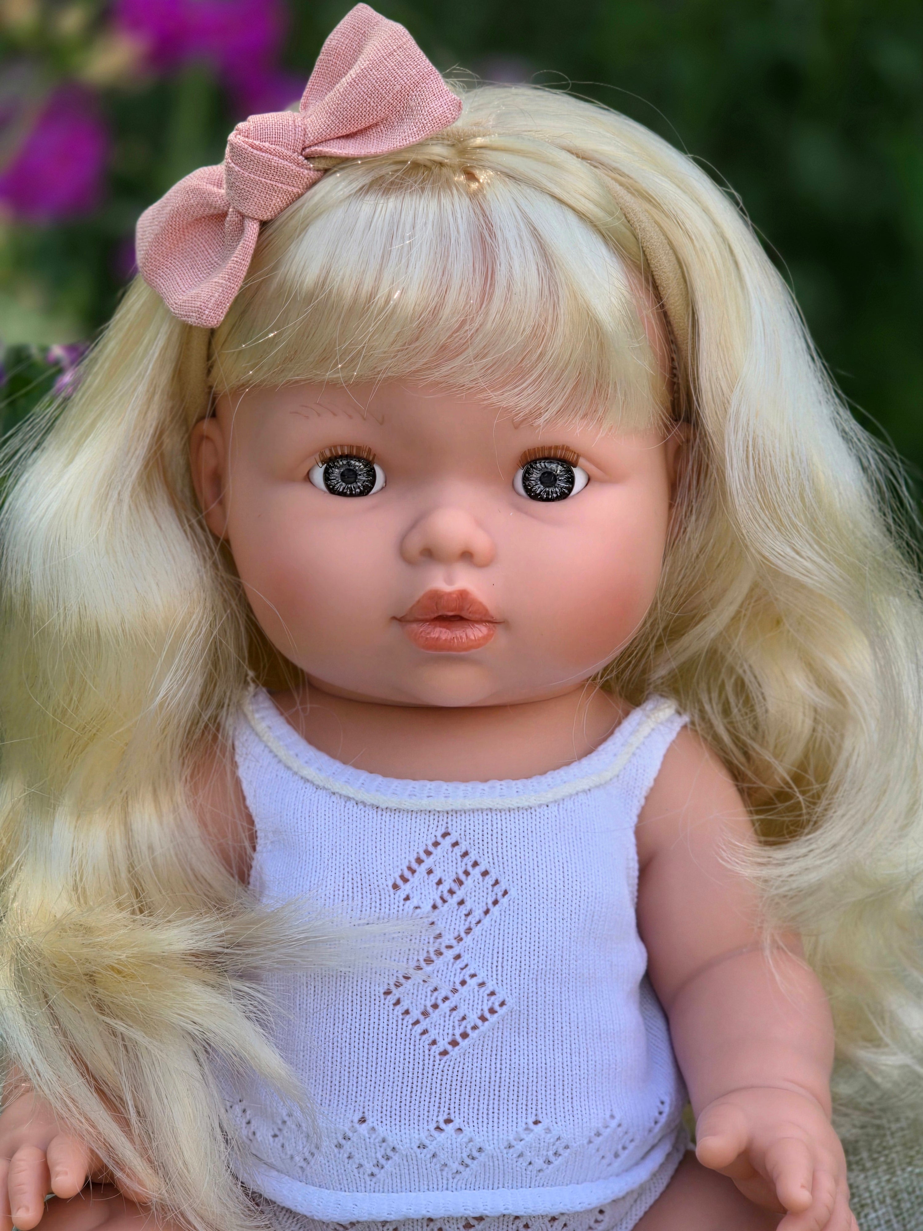 Mini Colettos, Sage (Light Blonde Hair with Blue Eyes)