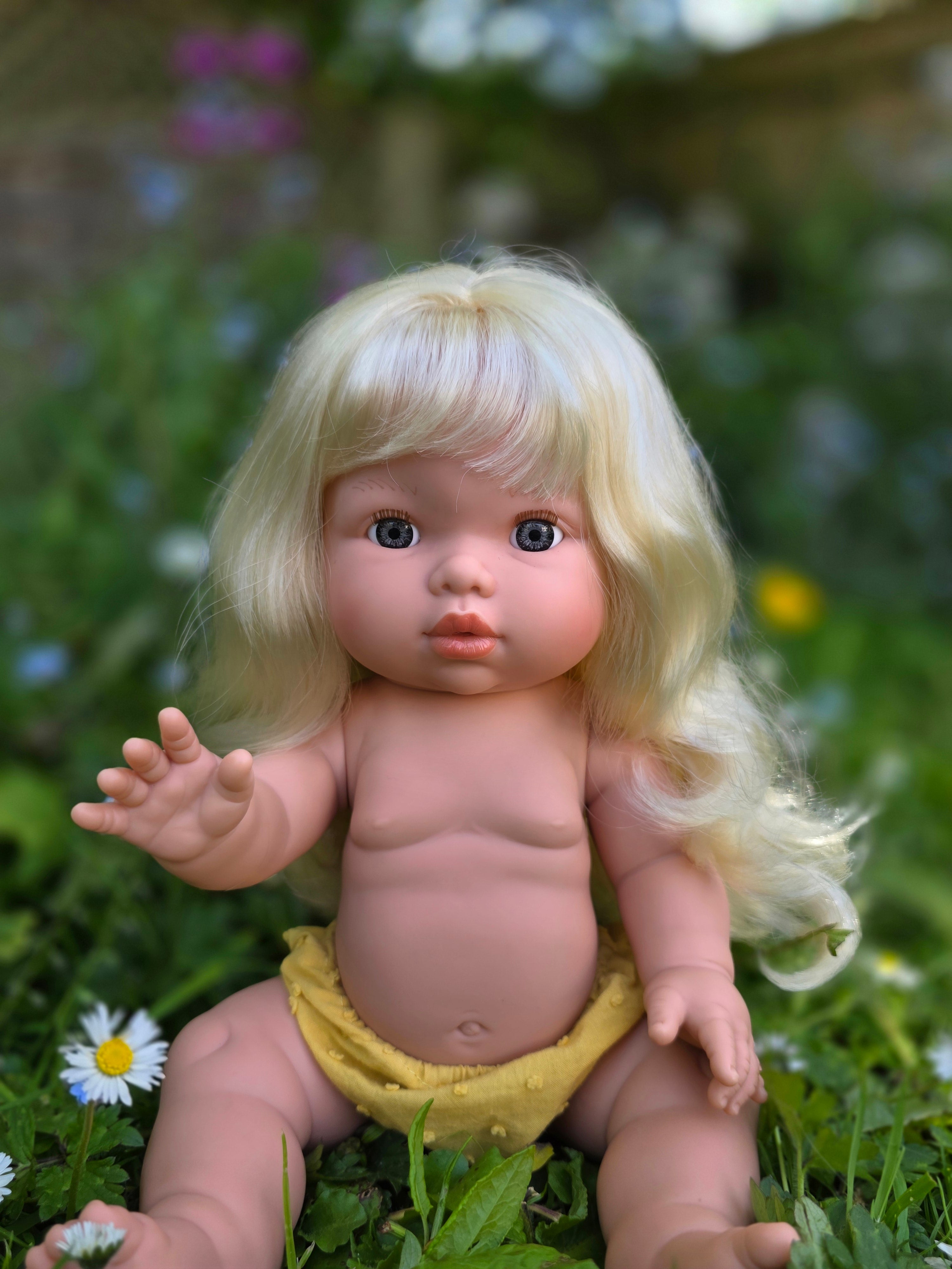 Mini Colettos, Sage (Light Blonde Hair with Blue Eyes)