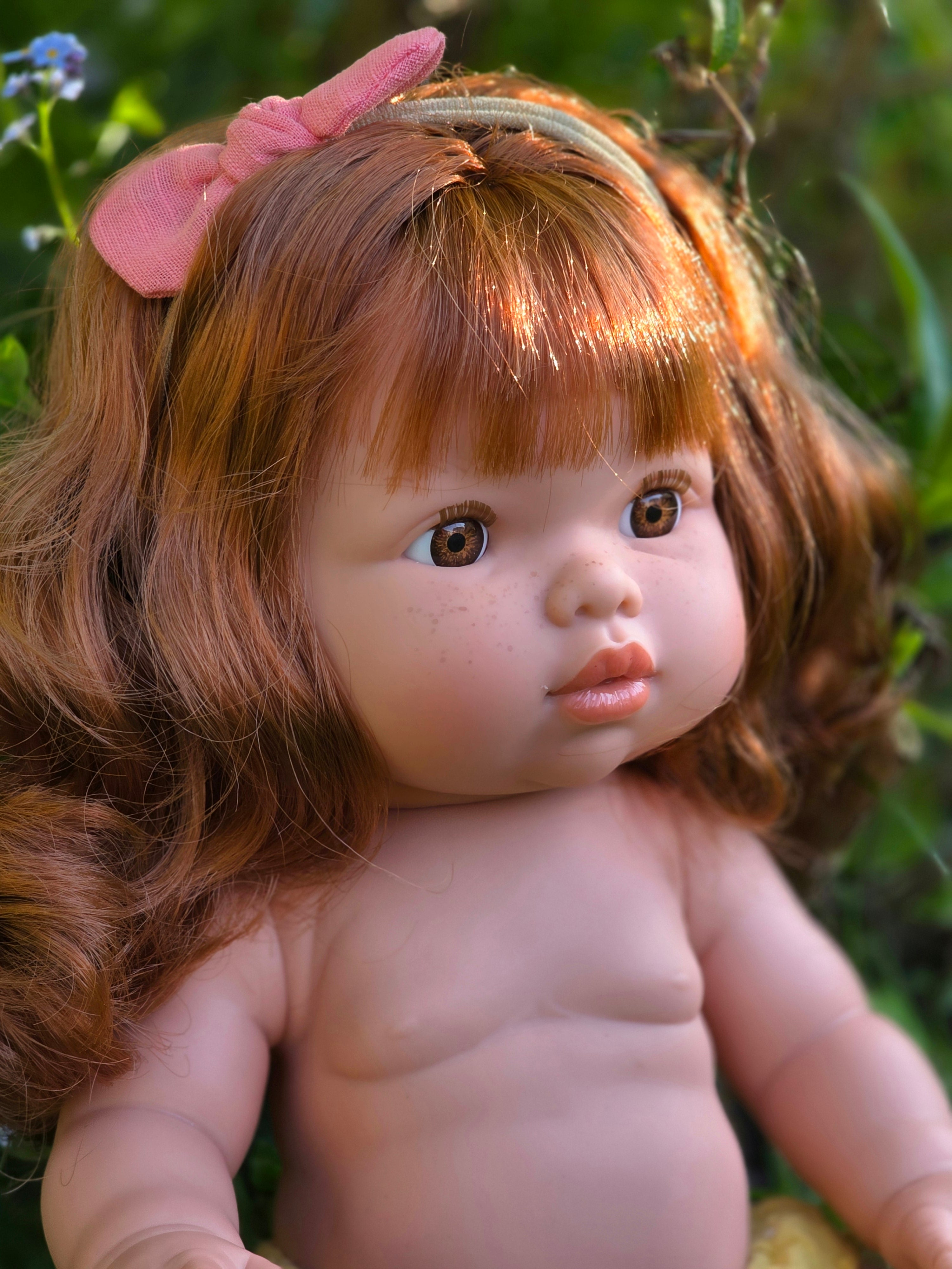 Mini Colettos, Sophia (Redhead Girl with Brown Eyes)