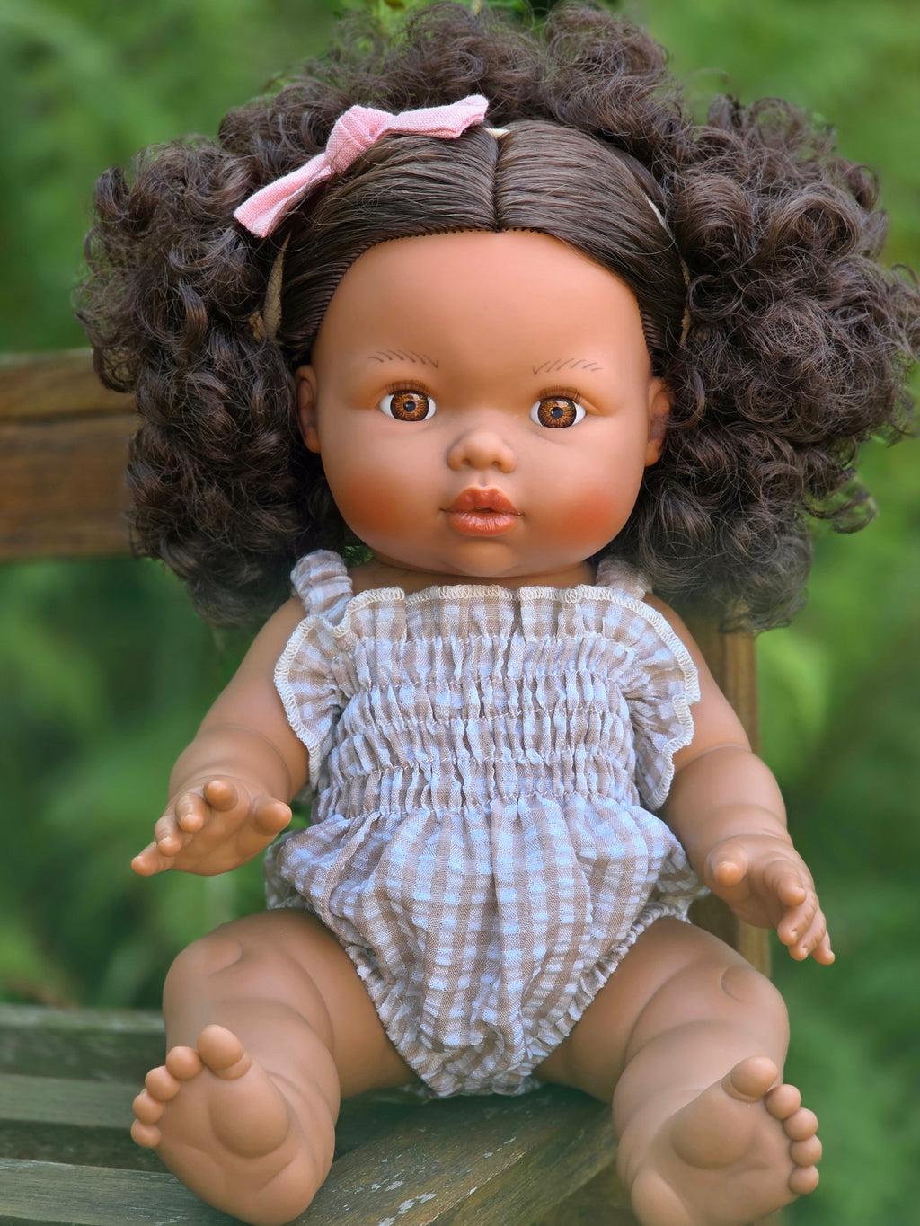 Mini Colettos, Zaara (Hispanic Girl, Brown Curly Hair and Brown Eyes)